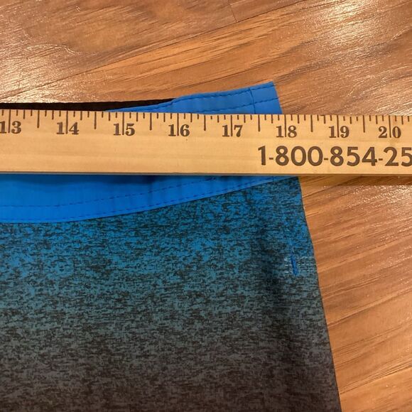 Hurley Phantom Men's Blocked Flight 19 Board Shorts Sz 34 - Picture 5 of 9